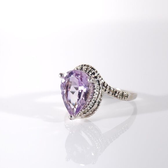 Amethyst Pear 2.5 Carat Ring Size 7 - Picture 4 of 13